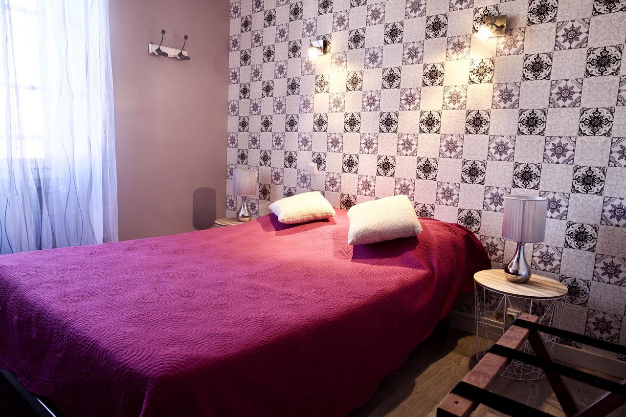 Le Bernon Hotel Connaux Bagian luar foto